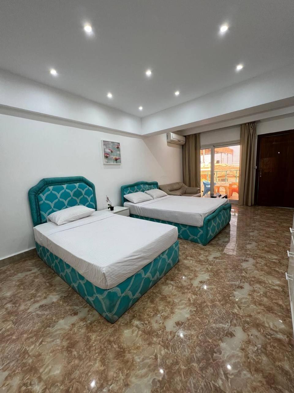 Lilly Rooms And Studio Hurghada Eksteriør billede