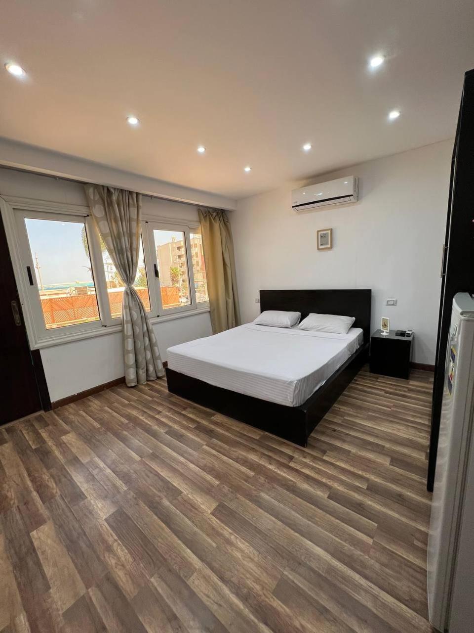 Lilly Rooms And Studio Hurghada Eksteriør billede