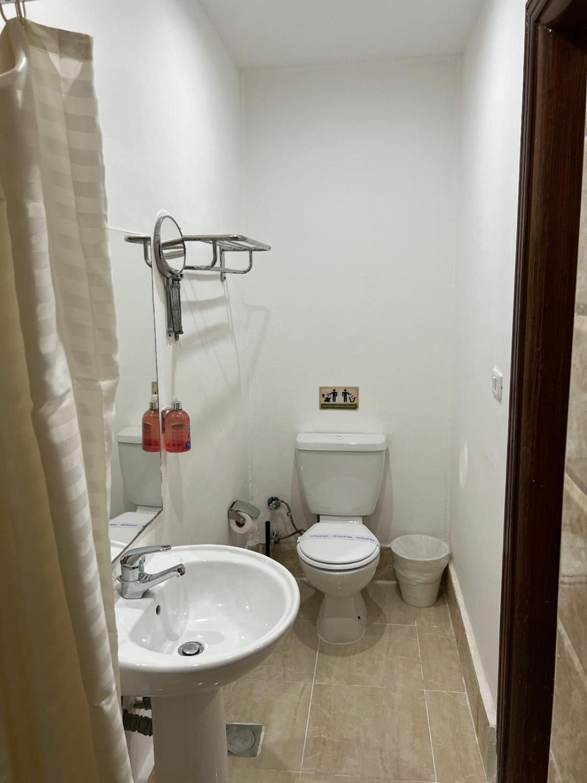 Lilly Rooms And Studio Hurghada Eksteriør billede