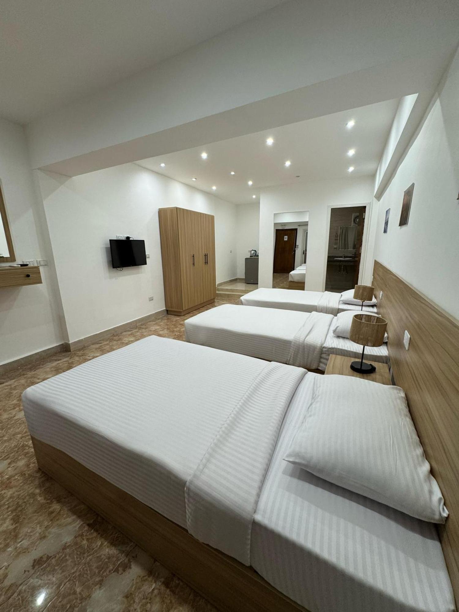Lilly Rooms And Studio Hurghada Eksteriør billede
